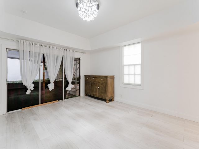 Дом в аренду по адресу 700 E Palmetto Park Road - фото 6895176