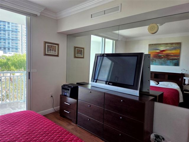 Продажа квартиры #305E - фото 7431400