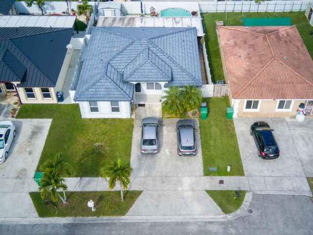 Продажа дома по адресу 13257 SW 277th Terrace - фото 6880719