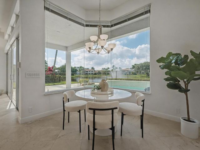 Продажа дома по адресу 16331 Castello Court - фото 6873196