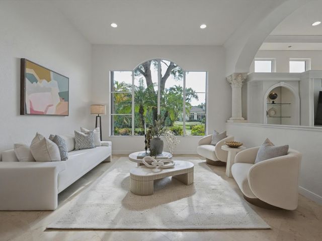 Продажа дома по адресу 16331 Castello Court - фото 6873202