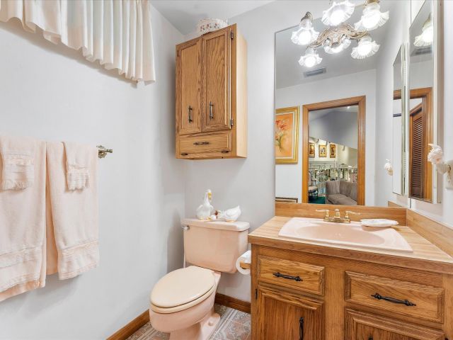 Продажа дома по адресу 3333 SW Sw 59th Street - фото 6876113