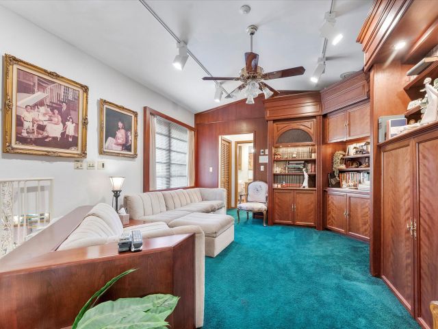 Продажа дома по адресу 3333 SW Sw 59th Street - фото 6876115