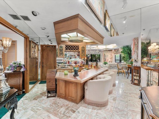 Продажа дома по адресу 3333 SW Sw 59th Street - фото 6876123