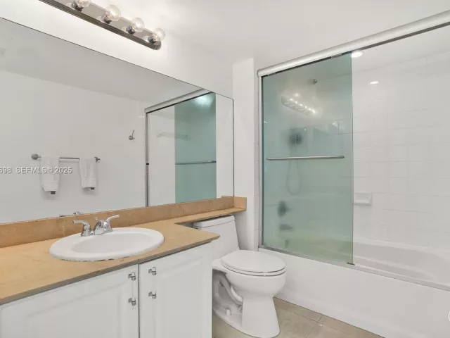 Продажа квартиры #2907 - фото 6881917