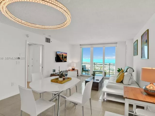 Продажа квартиры #2907 - фото 6881923