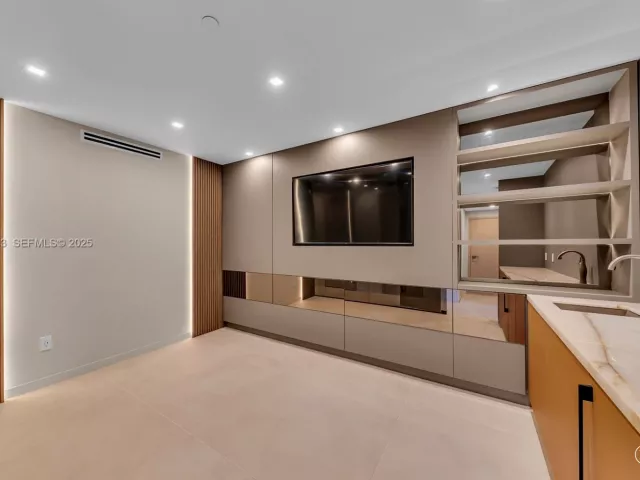 Продажа квартиры #1003 - фото 6874150