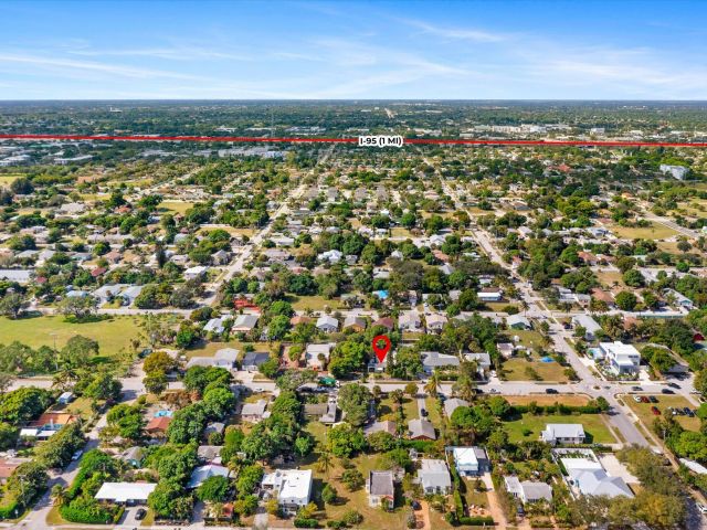 Продажа дома по адресу 212 SW 2nd Avenue - фото 6879601