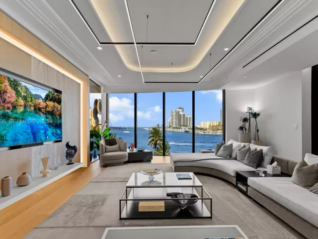 Продажа квартиры #6842 - фото 6887065