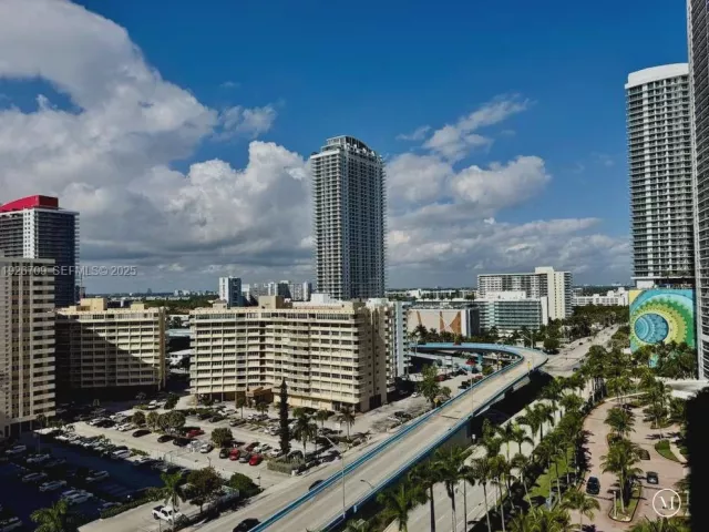 Квартира в аренду номер1405 - фото 6872106