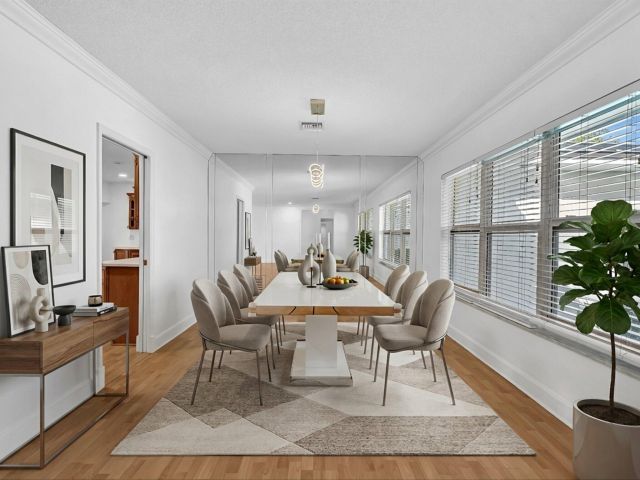 Продажа дома по адресу 4400 Buchanan Street - фото 6895756