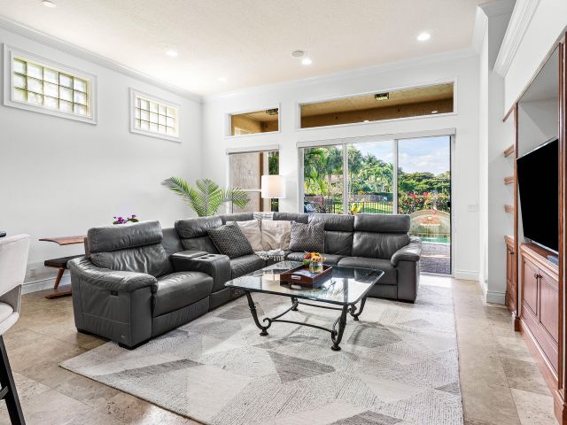 Продажа дома по адресу 15969 Double Eagle Trail - фото 6873235