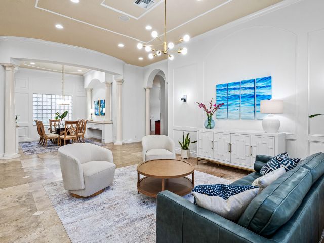 Продажа дома по адресу 15969 Double Eagle Trail - фото 6873239