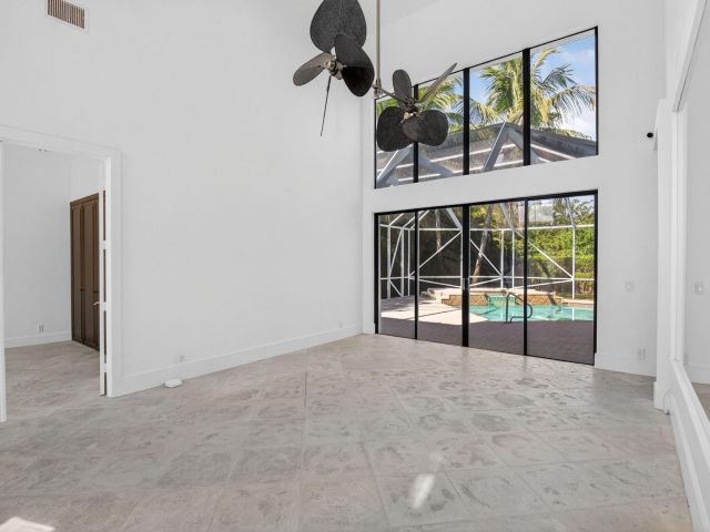 Дом в аренду по адресу 11119 Blue Coral Drive - фото 6894729