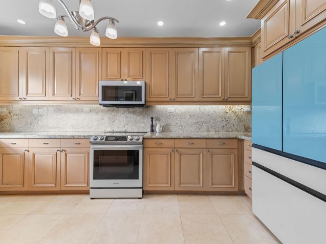 Продажа дома по адресу 746 W Palmetto Park Road - фото 6914710