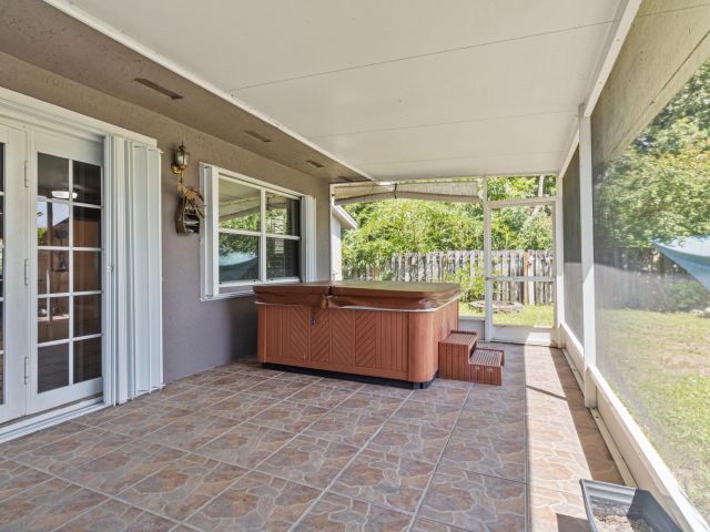 Дом в аренду по адресу 2258 Palmetto Road - фото 6894224