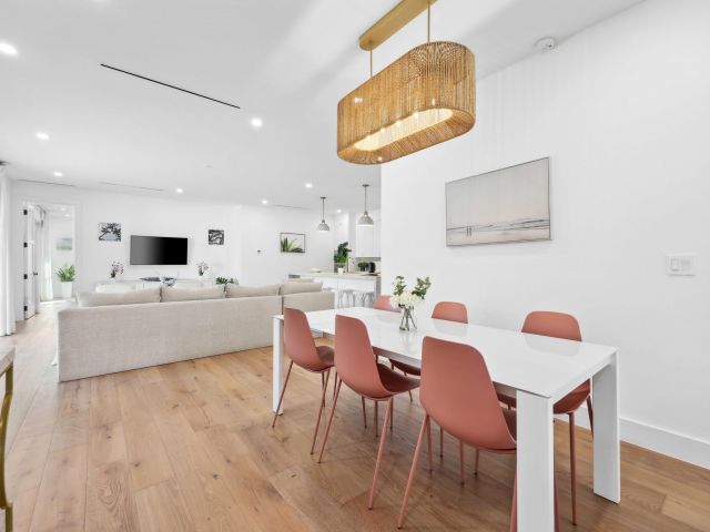 Продажа дома по адресу 330 Laurie Road - фото 6894130