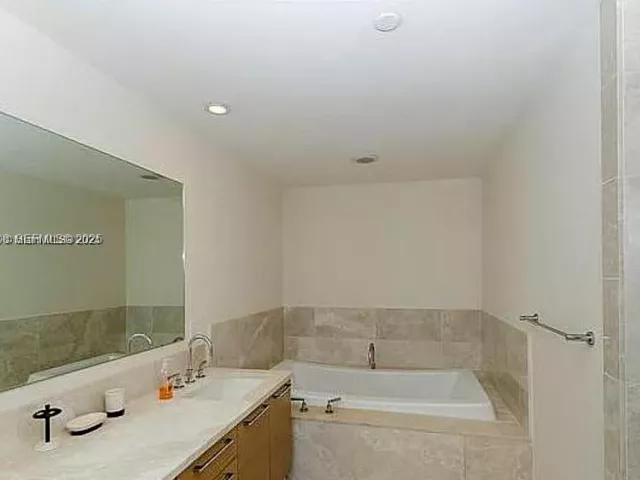 Квартира в аренду номер1006 - фото 6875295