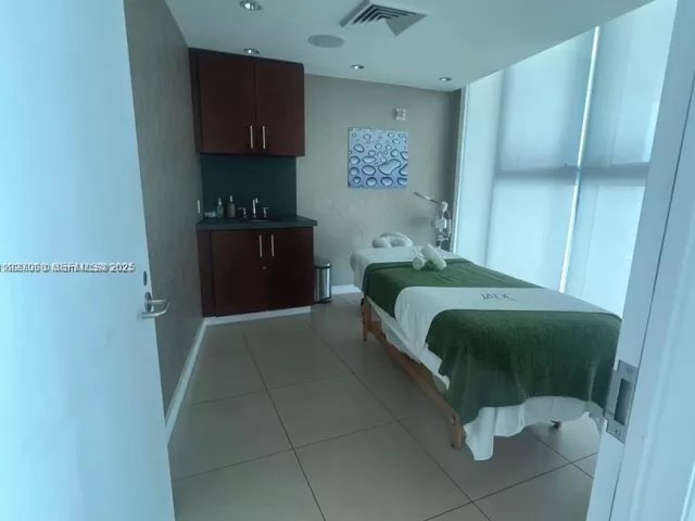 Квартира в аренду номер1006 - фото 6875291