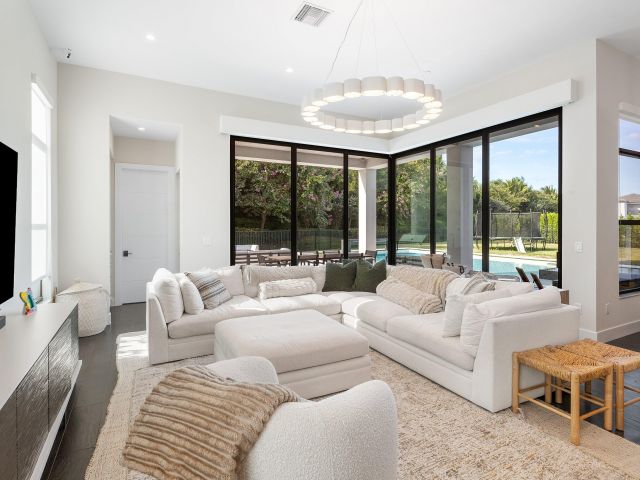 Продажа дома по адресу 17464 Ponte Chiasso Drive - фото 6895018