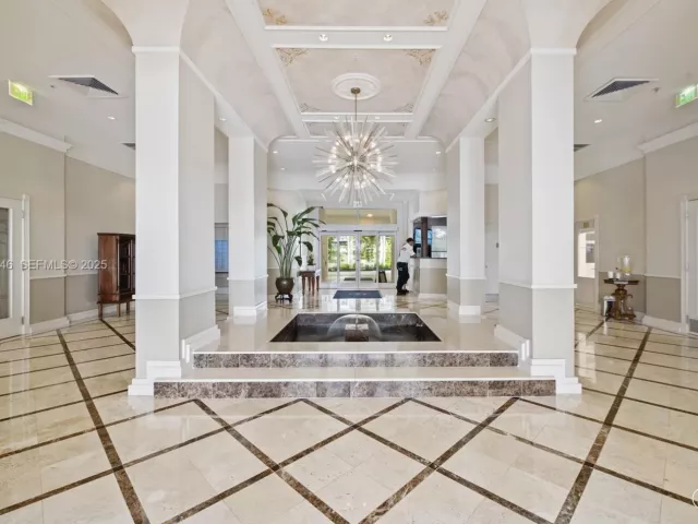 Продажа квартиры #1605 - фото 6874510