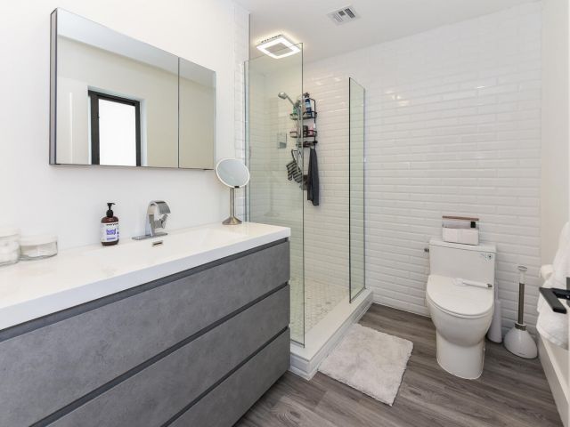 Дом в аренду по адресу 700 SW 4th Street - фото 6898705