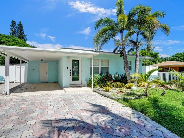 Дом в аренду по адресу 1433 NE 27th Street - фото 6893496