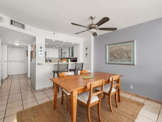 Продажа квартиры #805 - фото 6872810