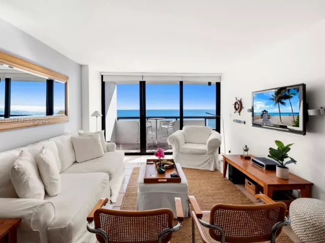 Продажа квартиры #805 - фото 6872813