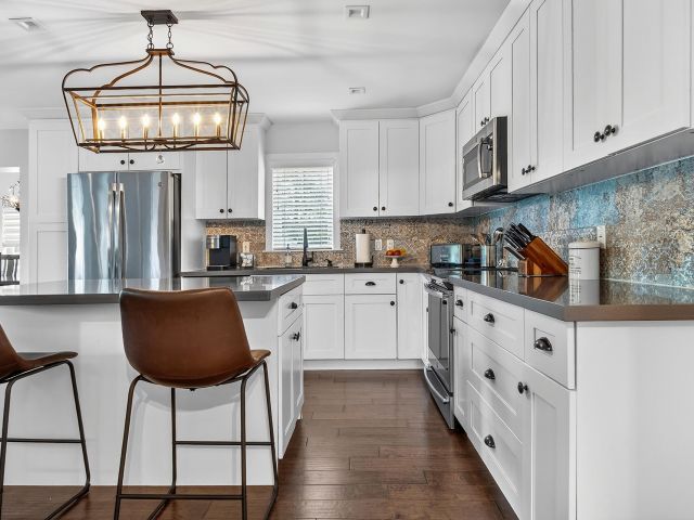 Продажа дома по адресу 354 Marlborough Place - фото 6903499