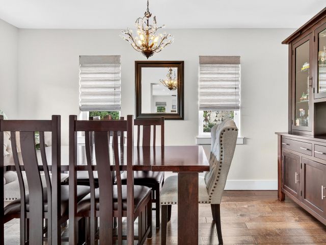 Продажа дома по адресу 354 Marlborough Place - фото 6903503