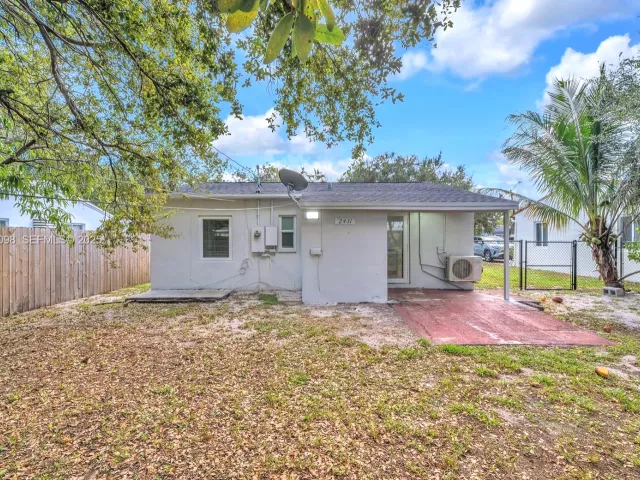 Продажа дома по адресу 2431 Coolidge St - фото 6891620