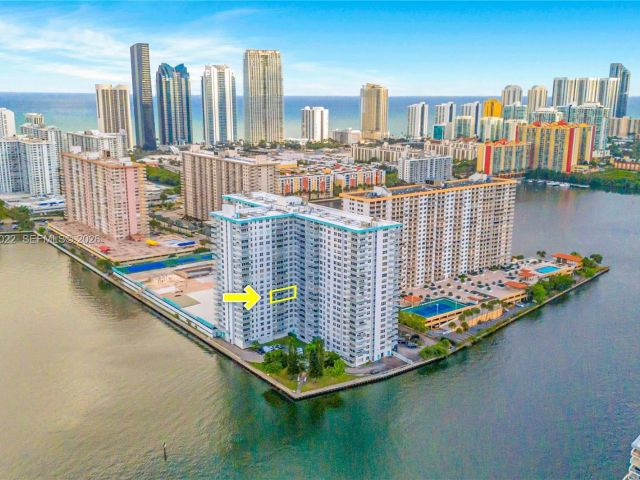 Продажа квартиры #820 - фото 6927358