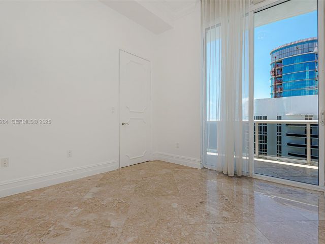 Продажа квартиры #4302 - фото 7497386