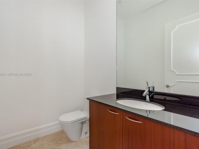 Продажа квартиры #4302 - фото 7497390