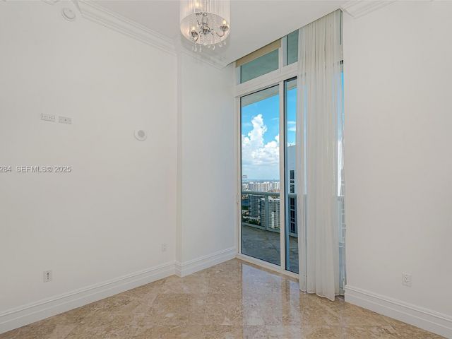 Продажа квартиры #4302 - фото 7497393