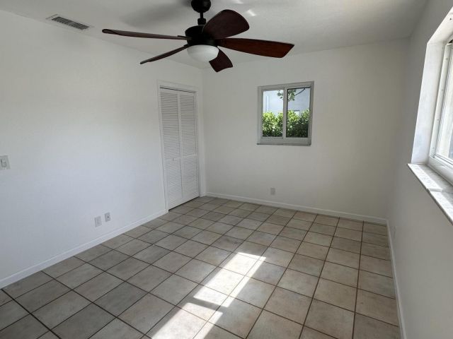 Дом в аренду по адресу 2030 Bonnie Street - фото 6894979