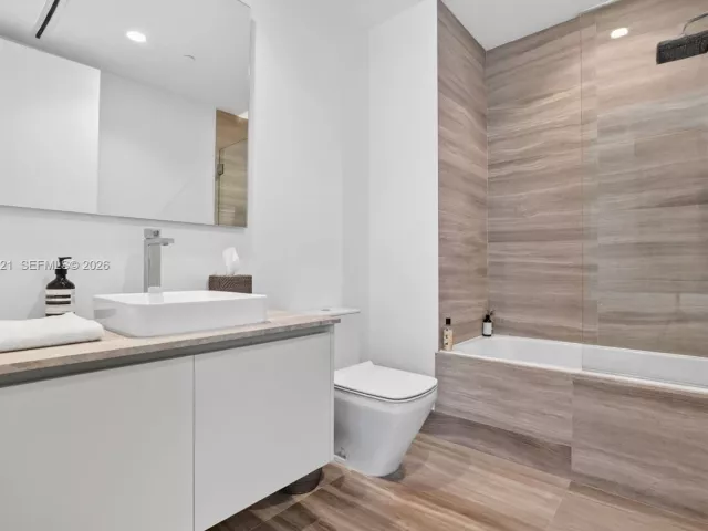 Продажа квартиры #605 - фото 6956047