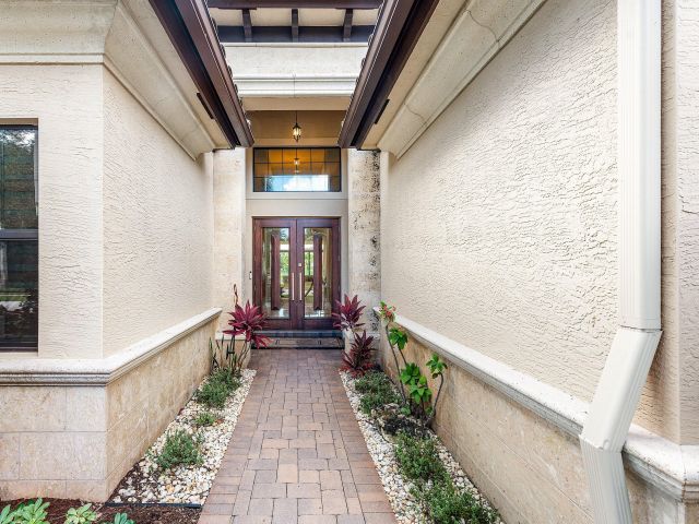 Продажа дома по адресу 16631 Chesapeake Bay Court - фото 6875643