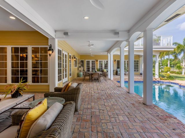 Продажа дома по адресу 2883 Banyan Boulevard Circle NW - фото 6894813