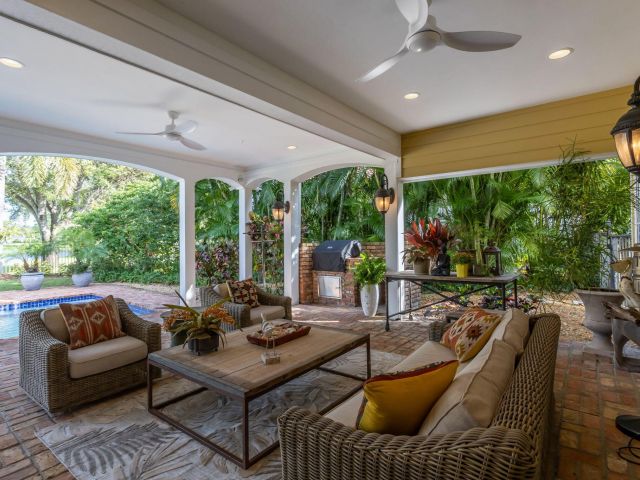 Продажа дома по адресу 2883 Banyan Boulevard Circle NW - фото 6894816