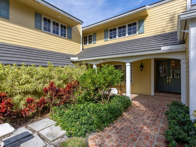 Продажа дома по адресу 2883 Banyan Boulevard Circle NW - фото 6894817