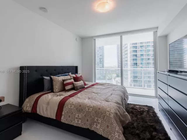 Продажа квартиры #1509 - фото 6874386