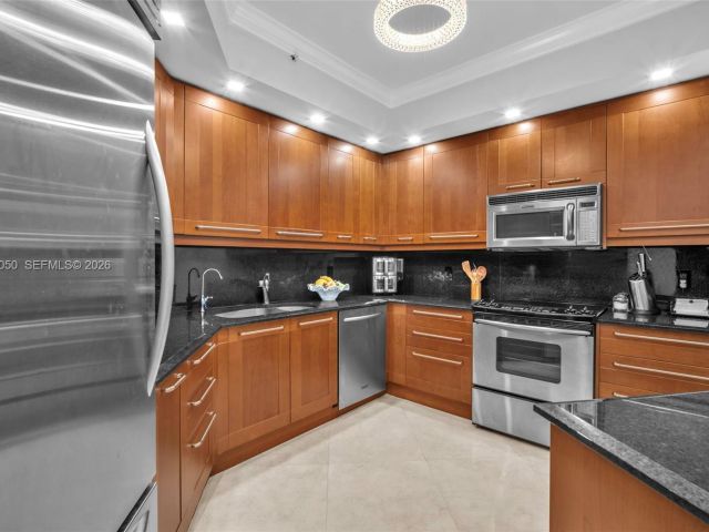 Продажа квартиры #405 - фото 6875351