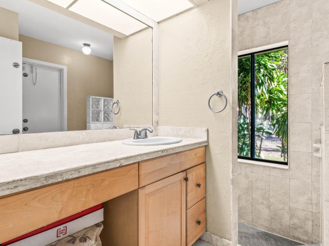 Продажа дома по адресу 17294 Lake Park Road - фото 6894712