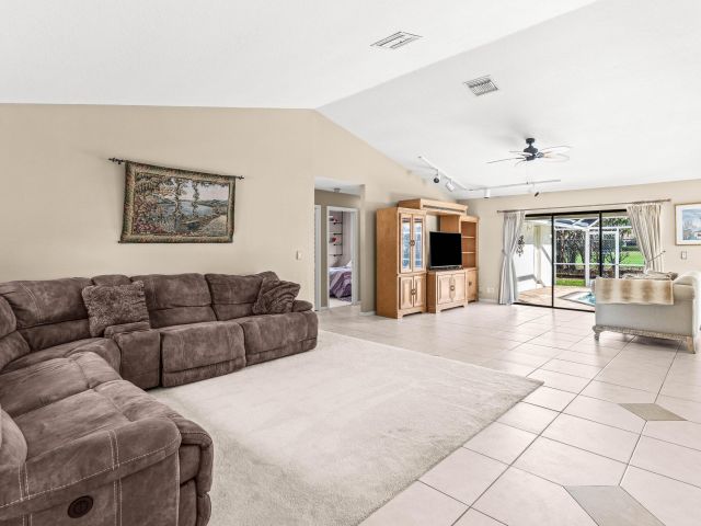 Продажа дома по адресу 17294 Lake Park Road - фото 6894718