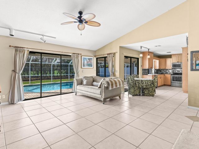 Продажа дома по адресу 17294 Lake Park Road - фото 6894724