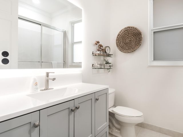 Продажа дома по адресу 9319 Sapphire Cove Drive - фото 6906718