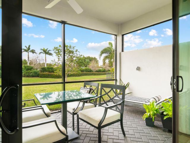 Продажа дома по адресу 2958 Gin Berry Way - фото 6901617