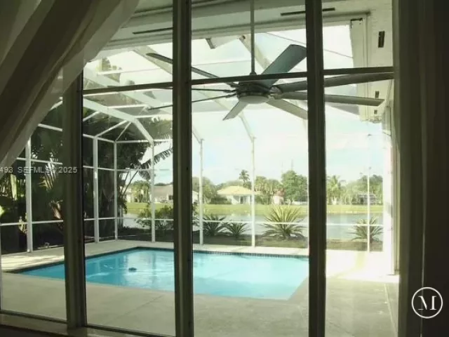 Дом в аренду по адресу 2640 Fairways Dr - фото 6874858